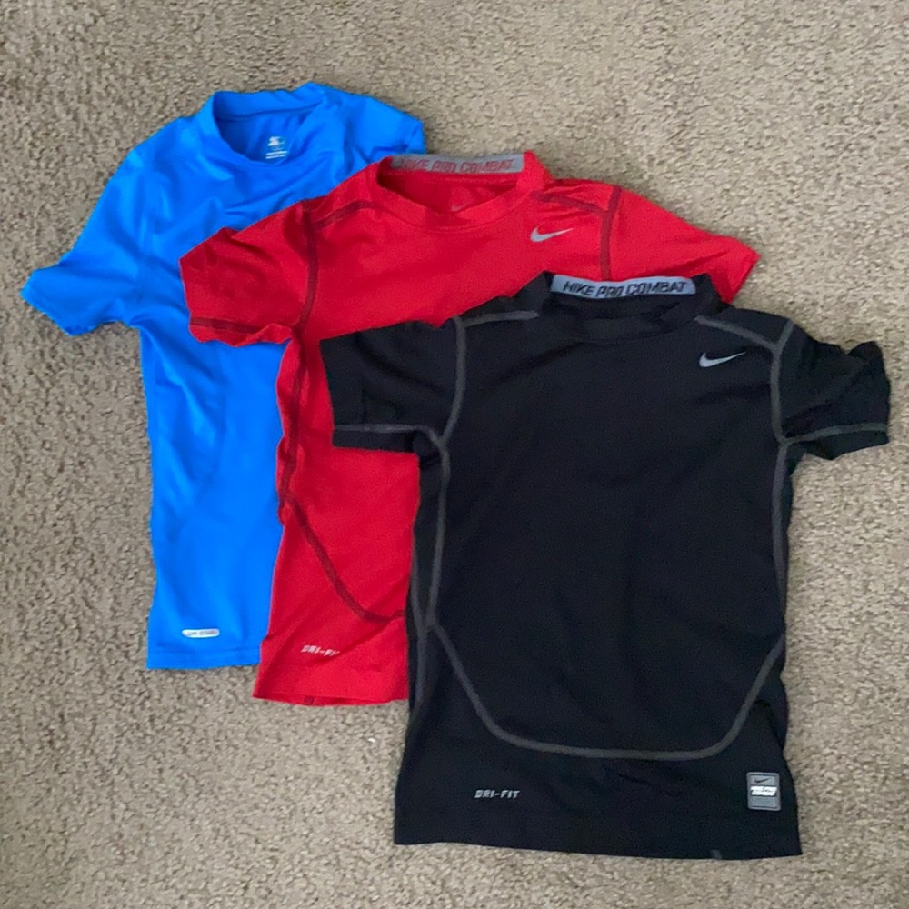 4 Boys Dri-Fit Pre-loved shirts